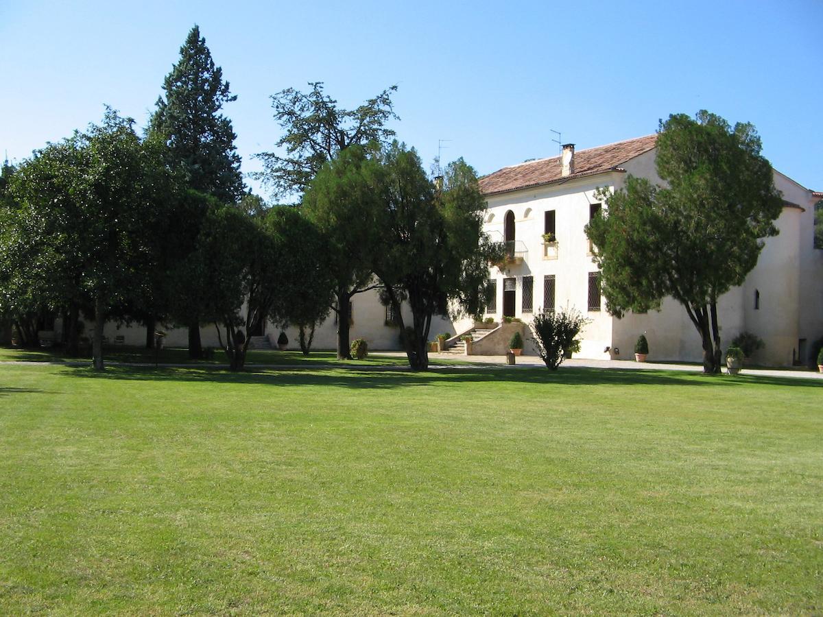Villa Traverso Pedrina Barbarano Vicentino ภายนอก รูปภาพ