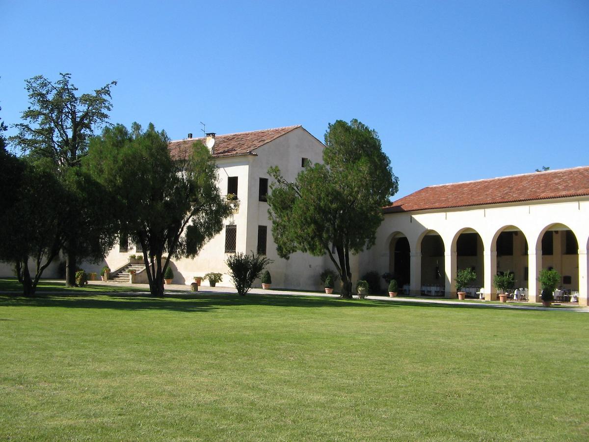 Villa Traverso Pedrina Barbarano Vicentino ภายนอก รูปภาพ